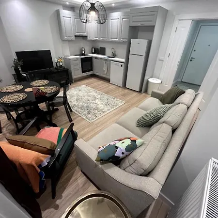 Koeyluem Residence-2 Bostanci Istambul